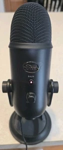 Micrófono condensador USB multipatrón profesional Blue Yeti negro - Imagen 1 de 10