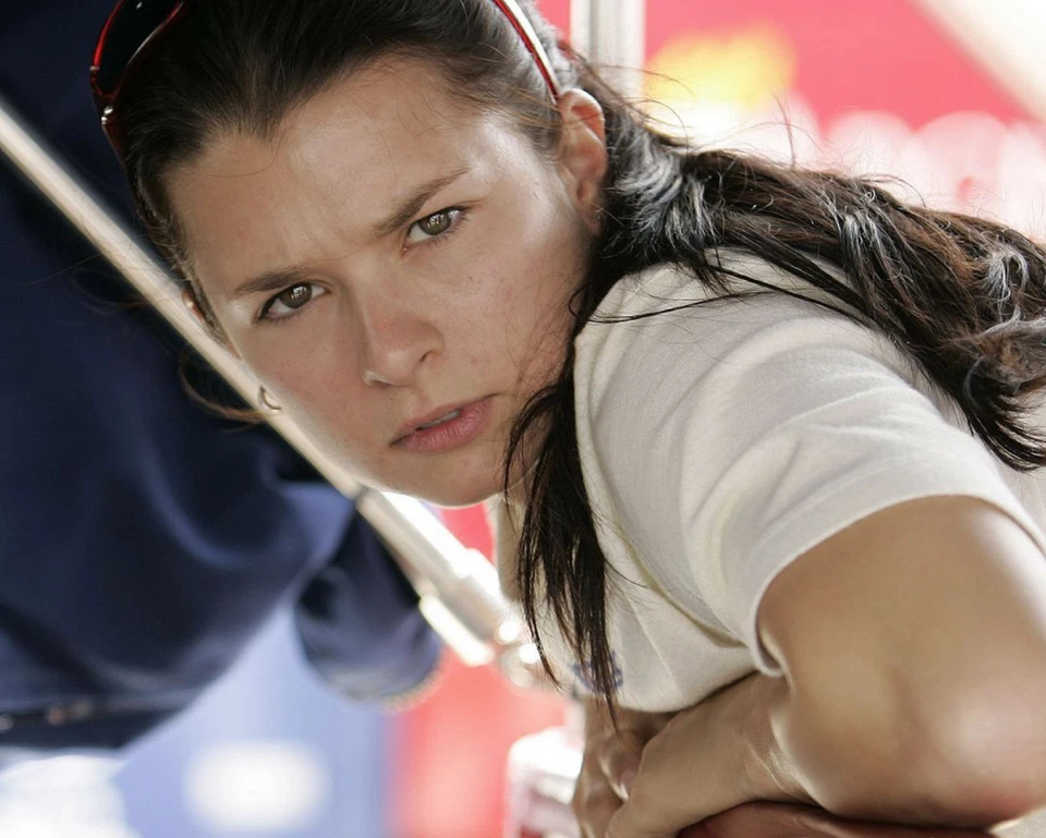 FOTO DE DANICA PATRICK 8x10 chica sexy fotografía sincera Foto 1 de 1