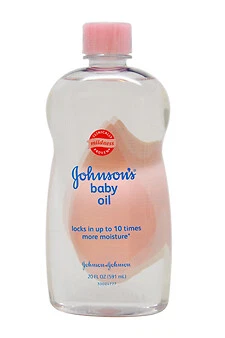 Johnson's Baby Oil 20 Oz Lock in up to 10x More Moisture Moisturizing