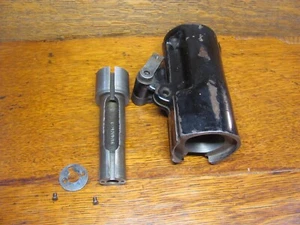 Singer 29K Head Casting #82058 Complete w/Screws Machine Head Parts - Picture 1 of 10