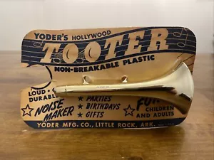 RARE VINTAGE YODER'S HOLLYWOOD TOOTER PLASTIC HORN TOY INSTRUMENT NEW ON CARD - Picture 1 of 7