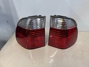 Rückleuchten links rechts 5er BMW E39 Touring Facelift linke rechte Heckleuchte - Bild 1 von 4