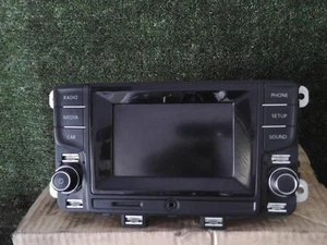 Autorradio original VOLKSWAGEN POLO 5 PHASE 2 6C0035888A - Imagen 1 de 19