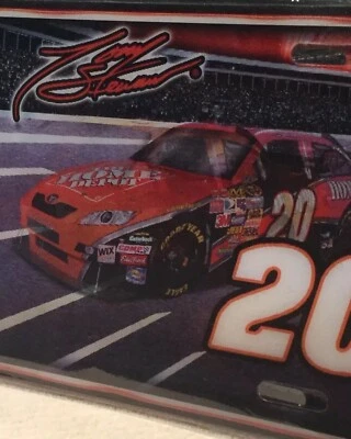 Placa lenticular Tony Stewart número 20 placa de plástico muestra coche en movimiento Foto 1 de 4
