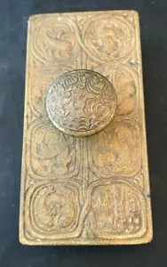 Antiguo Tiffany Studios Patrón Zodiacal Bronce Dorado Patrón Zodiacal No. 990 - Imagen 1 de 3