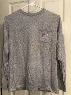 Camiseta Vineyard Vines Niñas Relleno Floral Bolsillo Ballena Blanca Mangas Largas L (14) Foto 1 de 4