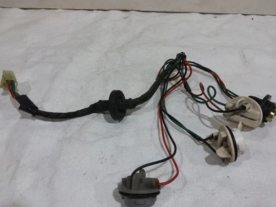 Жгут проводов для заднего фонаря 1998–2001 Kia Sephia - Изображение 1 из 4