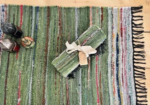 Handmade Indian Chindi Rag Rug Green 100% Recycled Cotton Small Woven Floor Mat - Picture 1 of 7