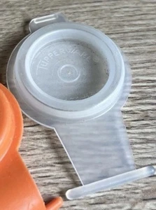 Tupperware, Verschluss Nr 564 für Deckel vom Mix Fix D10 Behälter oder Wassermax - Bild 1 von 1