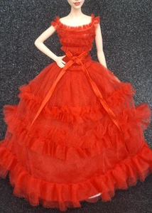 Barbie bambola Holiday 2018 Magia delle Feste Mattel frn79 only red dress - Foto 1 di 7