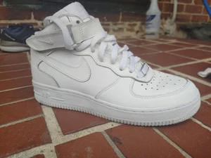Nike Air Force 1 '07 Blanco Medio Talla 6y - Imagen 1 de 9
