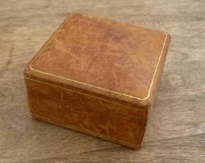 Tan Leather Trinket Pill Jewelry Box Vintage - Picture 1 of 2