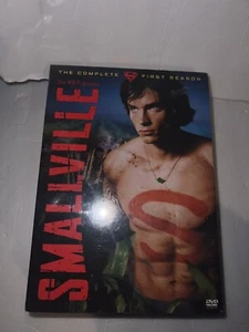 Smallville: Complete First Season One 1 (2003, 6-Disc DVD Set) FACTORY SEALED* - Foto 1 di 2