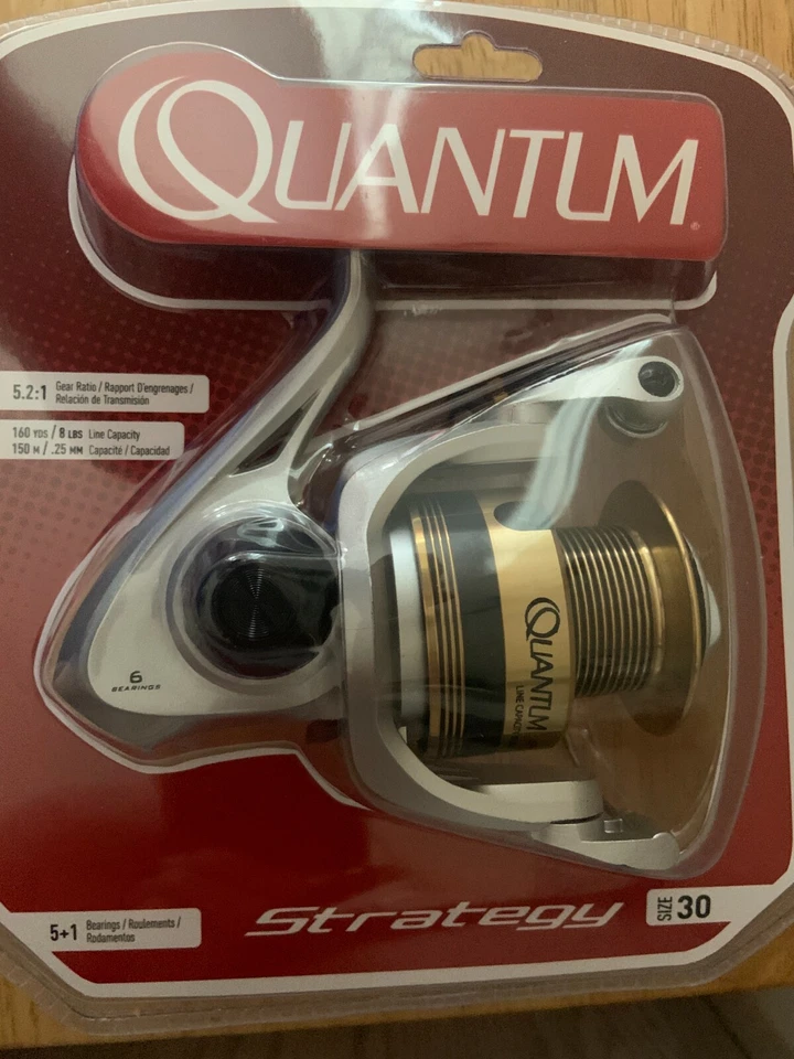 Quantum Strategy size 30 Spinning Fishing Reel SR30A
