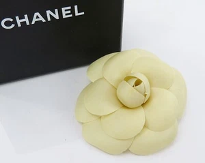 Authentic CHANEL Off White Fabric Camellia Brooch Pin #61237 - Picture 1 of 6