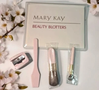 Lote de secadoras de belleza y cepillos vintage Mary Kay Foto 1 de 4