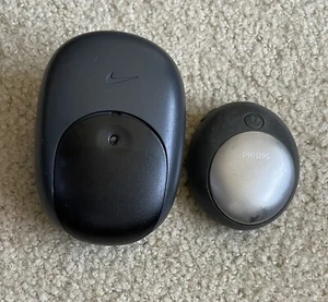 Lots of 2 Nike Philips AY4100/17 & Portable Sport Audio FM/AM Personal Radio PSA - Picture 1 of 5