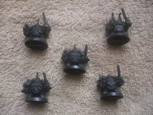 Chaos Squat Exo Armour x5, Games Workshop, Warhammer 40k, Oldhammer, BNIB - Picture 1 of 2
