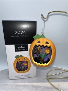 2024 Sello 12º ¡Feliz Halloween! Serie tallada calabaza recuerdo adorno NUEVO - Imagen 1 de 6