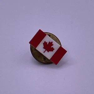 Winziger kleiner Hut-Rucksack Kanada kanadische Flagge Krawatte Anstecknadel - Bild 1 von 3