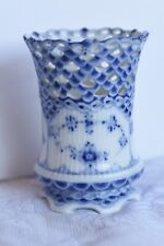 1960s Royal Copenhagen Denmark 1/1016 Blue White Fluted Lace Cigar Cup 4.5" Vase