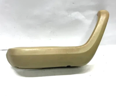Reposabrazos puerta beige izquierdo E28 535I 533I 528I 528e bmw oem Foto 1 de 4