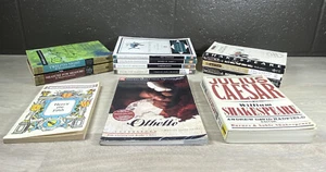 Lot Of 12 Shakespeare Books - Pelican/Folger/Signet/Barnes & Noble - Picture 1 of 8