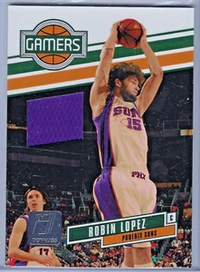 Tarjeta de materiales Robin Lopez - 2010/11 Donruss Gamers # 7 Ser # 036/299 - Imagen 1 de 2