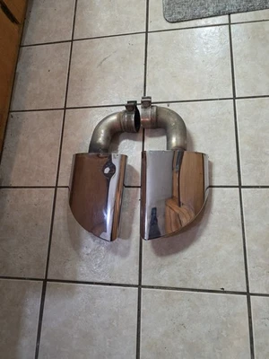 Puntas de tubo de escape trasero izquierdo y derecho Volkswagen Touareg 11-17 OEM  Foto 1 de 4
