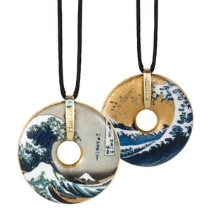 Halskette Goebel Kette mit Porzellan Amulett Die Welle - Hokusai 6698994