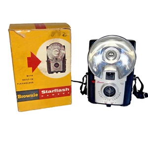Vintage Kodak Brownie Starflash Camera UNTESTED sold as is parts repair no. 24 - Picture 1 of 13