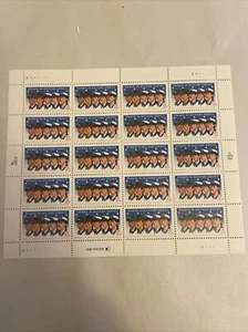 Women in Military Service Sheet of Twenty 32 Cent Postage Stamps 1997 MNH - Picture 1 of 5