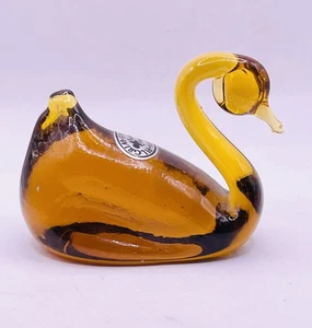 Vintage Pilgrim Art Glass Amber Swan Goose Paperweight Figurine 2.75” x 3” - Picture 1 of 5