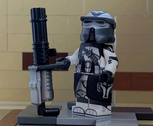 Star Wars Clone Custom Minifig (1x) 104th Wolfpack AT-RT Driver Major - Picture 1 of 8