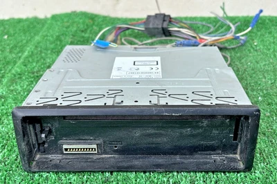 AUTORADIO JVC KENWOOD Corporation MERCEDES SPRINTER (senza frontalino) - Immagine 1 di 4