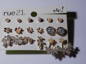 Rue 21 goldfarbene Ohrringe 9 Paar (178) - Bild 1 von 3