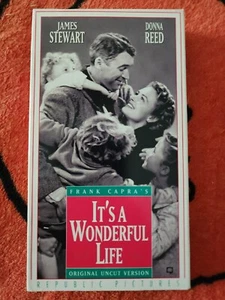 It's A Wonderful Life (VHS) - Picture 1 of 3