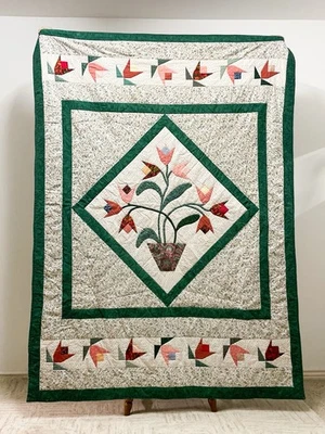 复古贴花郁金香篮子被子 – Farmhouse Shabby Chic 花卉 80x54 — 第 1/4 张图片