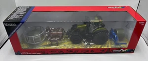 Britains 43323 Metallic Olive Green Valtra Playset 1:32 Diecast  Tractor New Box - Picture 1 of 1