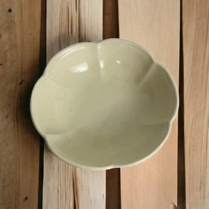 McCoy USA Pottery Bowl #7528, Ironstone Round White w/ Scalloped Sides Farmhouse - Picture 1 of 13