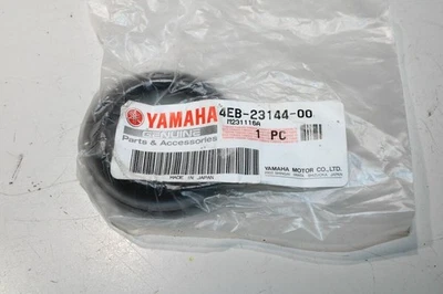 Juego de sello antipolvo horquilla delantera Yamaha V Star 1100 950 1999-2017 4EB-23144-00 Foto 1 de 4
