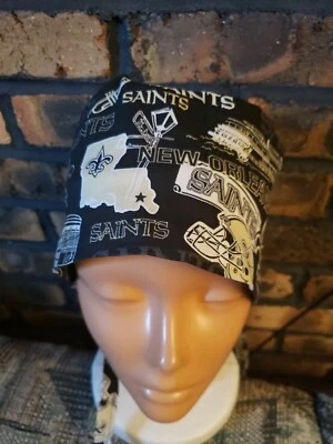 GORRAS EXFOLIANTES QUIRÚRGICAS HECHAS A MANO NEW ORLEANS SAINTS     Foto 1 de 4