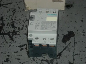 Siemens 3VU1300-OMF00 Manual Overload Breaker - Picture 1 of 3