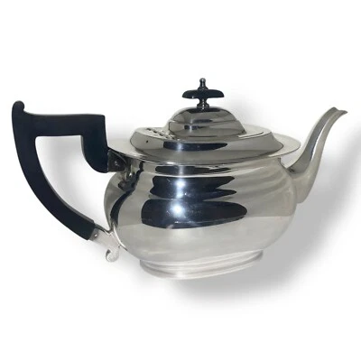 Tetera Viners of Sheffield Alpha Art Deco plateada 1,5 qt vintage Inglaterra Foto 1 de 4