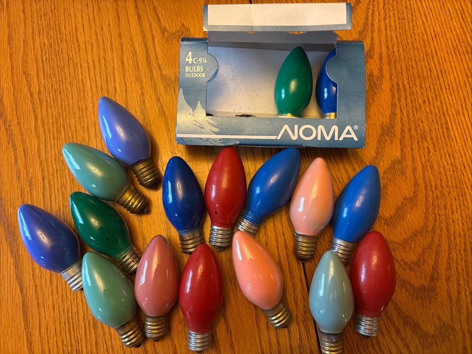 Lote Mixto de 17 Bombillas Exterior Tipo C Vintage Navidad Noma SIN PROBAR Foto 1 de 1
