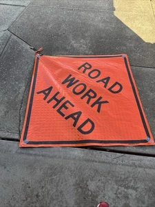 Insegna Riflettente Avvolgibile 68 X 68 Lavori Stradali Avanti - Foto 1 di 1