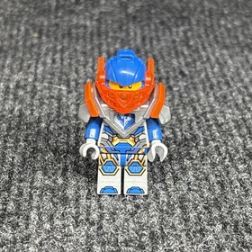 Lego Clay Trans-Neon Orange Visor Nexo Knights Minifigure