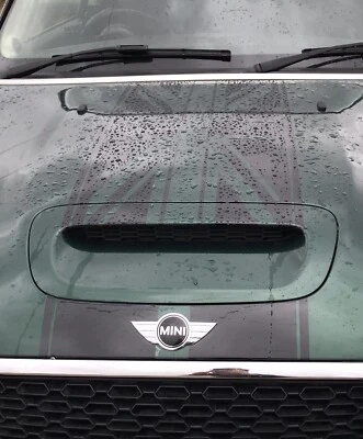 MINI COOPER S R55 Clubman Union Jack cofano e porta fienile decalcomanie a righe - Immagine 1 di 3