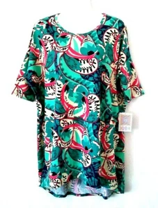 NEW WOMEN'S LULAROE IRMA MULTICOLOR PRINT SHORT SLEEVE OVERSIZE HI LO TOP SIZE M - Picture 1 of 3