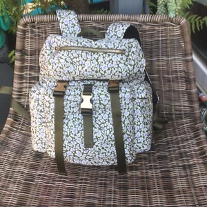 JOOP! Avventura Leo Ricca Backpack Rucksack Baby Tasche Taupe olivgrün weiß Neu - Bild 1 von 9